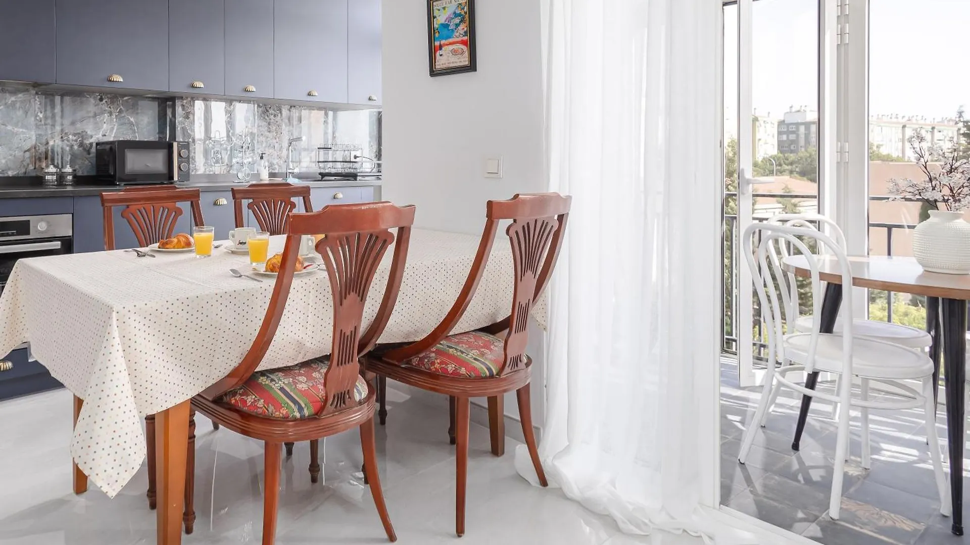 Mar De La Abadia Rooms Shared Apartment location