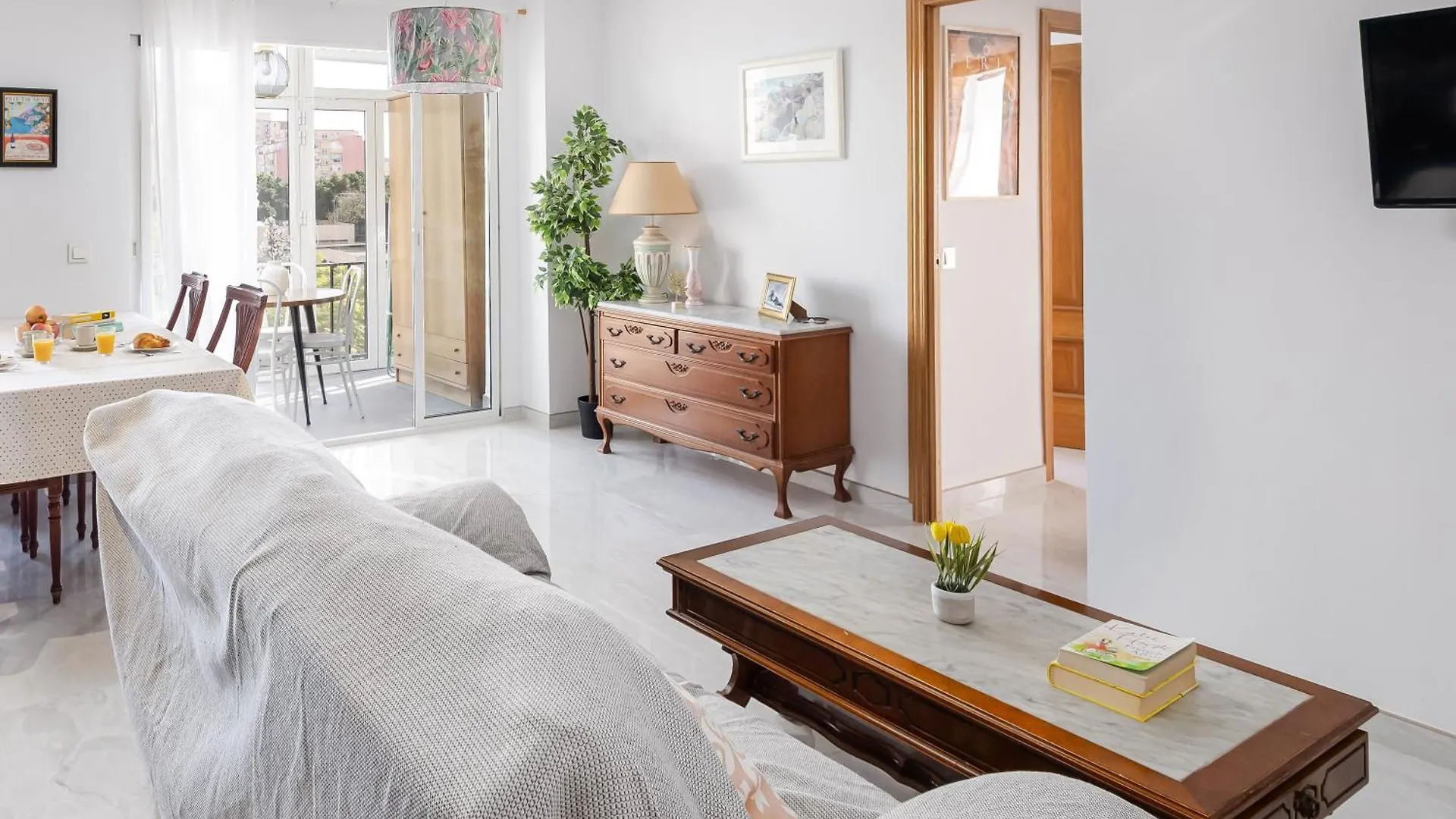 Mar De La Abadia Rooms Shared Apartment Malaga 0*,
