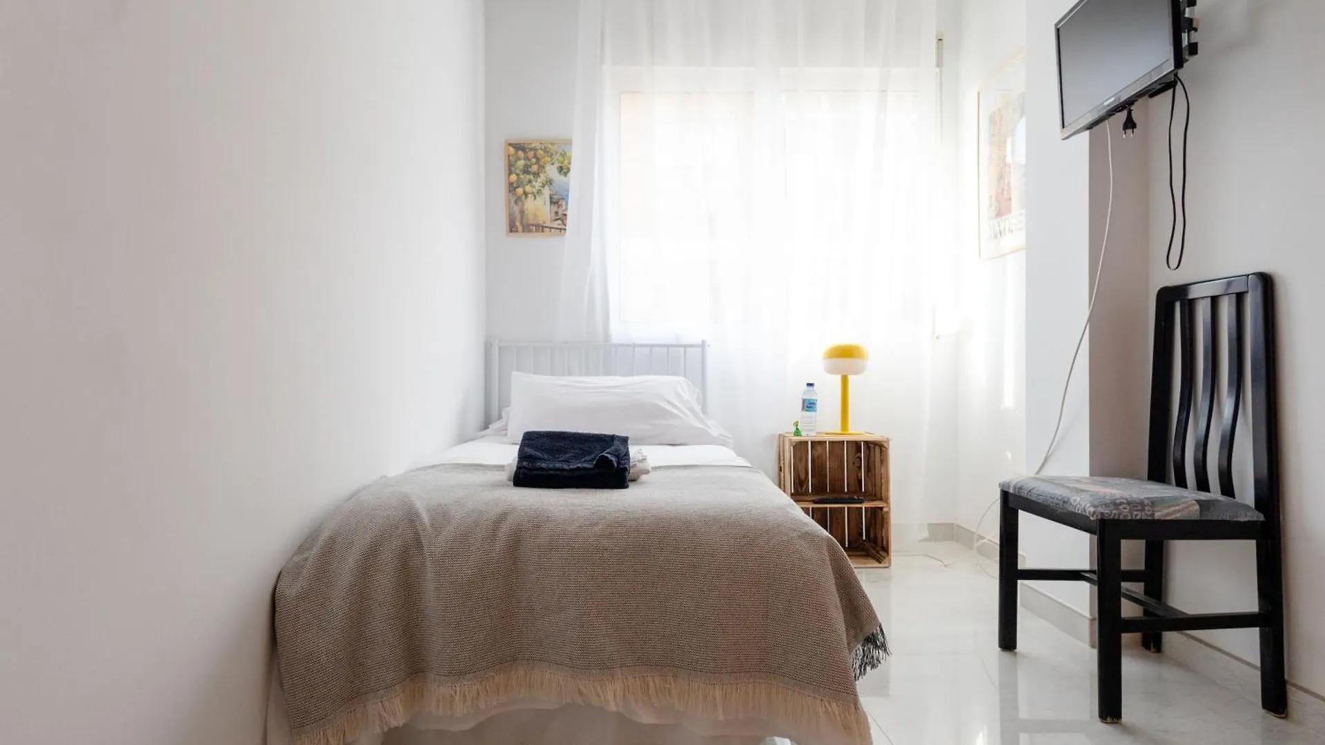 Mar De La Abadia Rooms Shared Apartment Malaga Spain